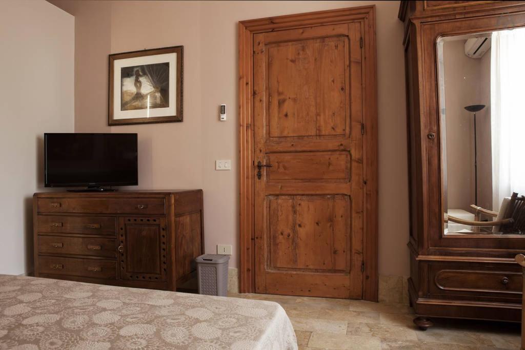 Casale Alma Bed & Breakfast Marsala Room photo